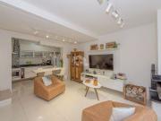 Casa / Sobrado em Condomínio para Venda em Porto...