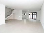 Casa / Sobrado em Condomínio para Venda em Porto...