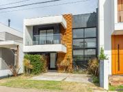 Casa / Sobrado em Condomínio para Venda em Porto...