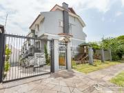 Casa / Sobrado em Condomínio para Venda em Porto...