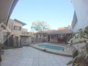 Casa / Sobrado em Condomínio para Venda em Porto...