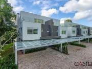 Casa / Sobrado em Condomínio para Venda em Porto...