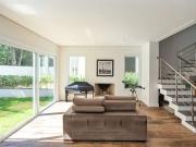 Casa / Sobrado em Condomínio para Venda em Porto...