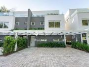 Casa / Sobrado em Condomínio para Venda em Porto...