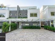Casa / Sobrado em Condomínio para Venda em Porto...
