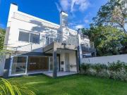 Casa / Sobrado em Condomínio para Venda em Porto...