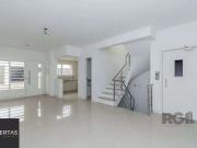 Casa / Sobrado em Condomínio para Venda em Porto...