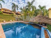 Casa / Sobrado em Condomínio para Venda em Porto...