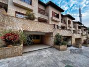 Casa / Sobrado em Condomínio para Venda em Porto...