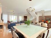 Casa / Sobrado em Condomínio para Venda em Porto...