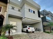 Casa / Sobrado em Condomínio para Venda em Porto...