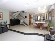 Casa / Sobrado em Condomínio para Venda em Porto...