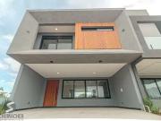 Casa / Sobrado em Condomínio para Venda em Porto...