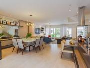 Casa / Sobrado em Condomínio para Venda em Porto...