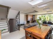 Casa / Sobrado em Condomínio para Venda em Porto...