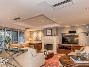 Casa / Sobrado em Condomínio para Venda em Porto...