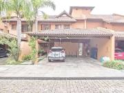 Casa / Sobrado em Condomínio para Venda em Porto...