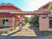 Casa / Sobrado em Condomínio para Venda em Porto...