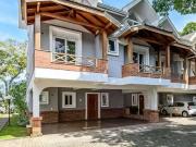 Casa / Sobrado em Condomínio para Venda em Porto...