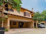 Casa / Sobrado em Condomínio para Venda em Porto...