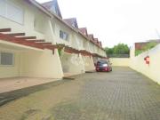 Casa / Sobrado em Condomínio para Venda em Porto...