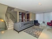 Casa / Sobrado em Condomínio para Venda em Porto...