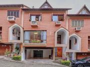 Casa / Sobrado em Condomínio para Venda em Porto...