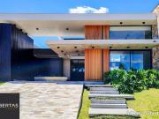 Casa / Sobrado em Condomínio para Venda em Porto...