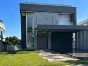 Casa / Sobrado em Condomínio para Venda em Porto...