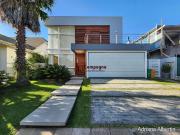 Casa / Sobrado em Condomínio para Venda em Porto...