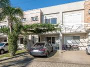 Casa / Sobrado em Condomínio para Venda em Porto...
