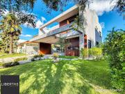 Casa / Sobrado em Condomínio para Venda em Porto...