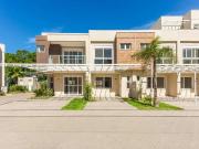 Casa / Sobrado em Condomínio para Venda em Porto...