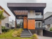 Casa / Sobrado em Condomínio para Venda em Porto...