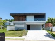 Casa / Sobrado em Condomínio para Venda em Porto...