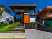 Casa / Sobrado em Condomínio para Venda em Porto...