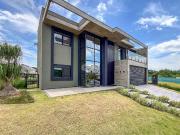 Casa / Sobrado em Condomínio para Venda em Porto...