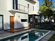 Casa / Sobrado em Condomínio para Venda em Porto...