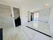 Casa / Sobrado em Condomínio para Venda em Praia...