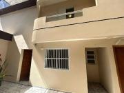 Casa / Sobrado em Condomínio para Venda em Praia...