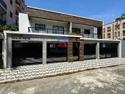 Casa / Sobrado em Condomínio para Venda em Praia...