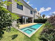 Casa / Sobrado em Condomínio para Venda em Ribeirão...