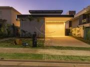 Casa / Sobrado em Condomínio para Venda em Ribeirão...