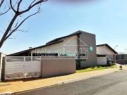 Casa / Sobrado em Condomínio para Venda em Ribeirão...