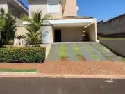 Casa / Sobrado em Condomínio para Venda em Ribeirão...