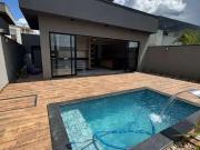 Casa / Sobrado em Condomínio para Venda em Ribeirão...