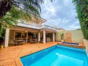 Casa / Sobrado em Condomínio para Venda em Ribeirão...