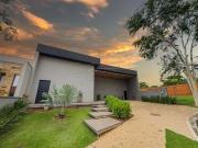 Casa / Sobrado em Condomínio para Venda em Ribeirão...