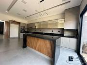 Casa / Sobrado em Condomínio para Venda em Ribeirão...