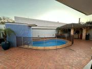 Casa / Sobrado em Condomínio para Venda em Ribeirão...